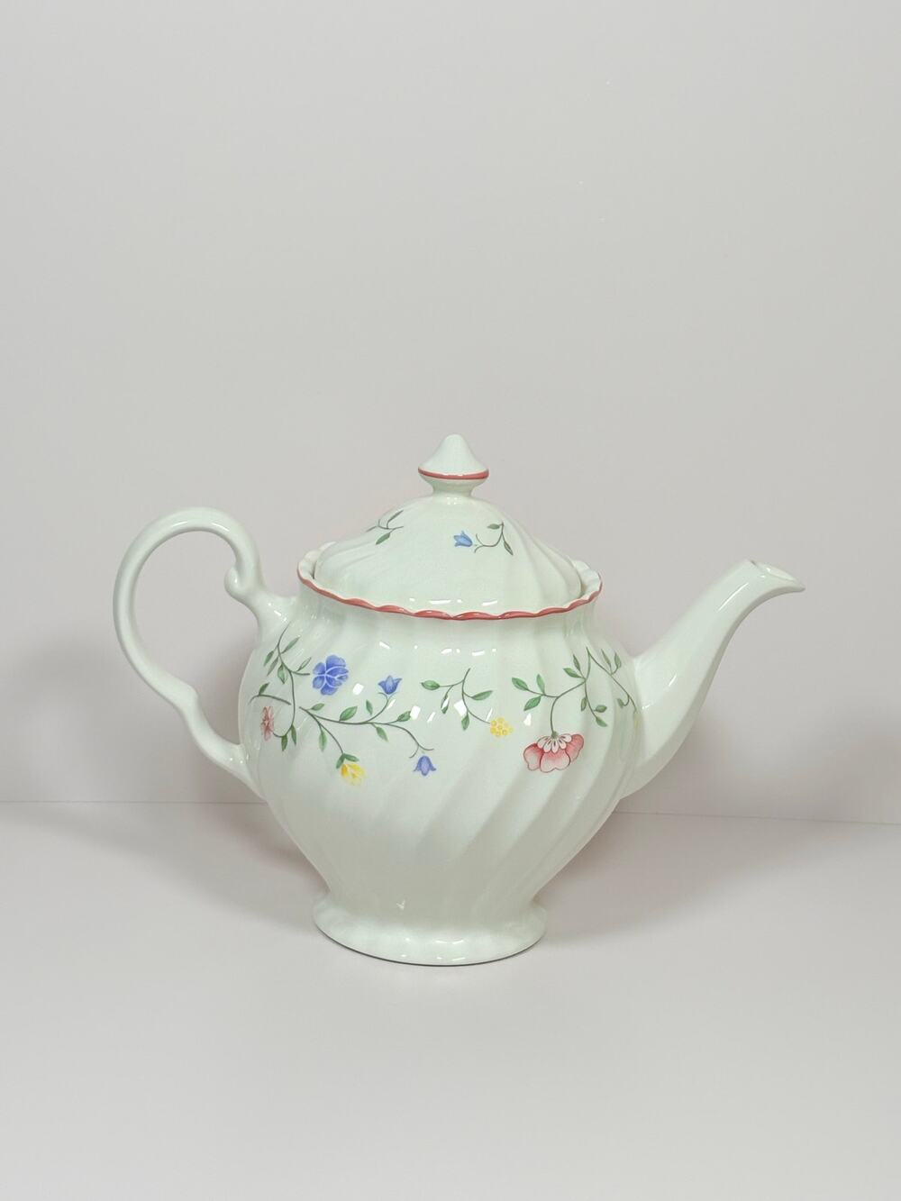 Johnson Brothers “Summer Chintz” Teapot